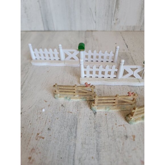 Vintage white picket fence red cardinal bird set village accessory Xmas - Picture 3 of 8